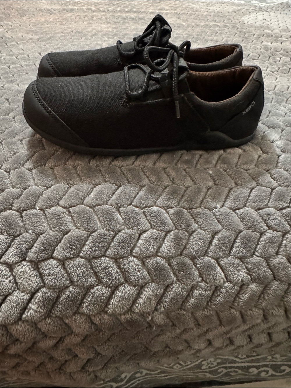 Xero Shoes Men’s- Hana Black Barefoot Minimalist Sneaker